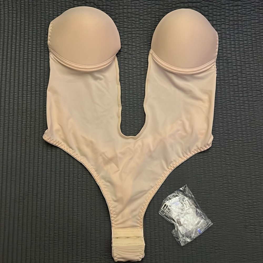 NWOT Plunge wear Sz S